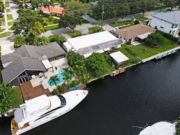 Lighthouse Point, FL 33064,2430 NE 49th ST