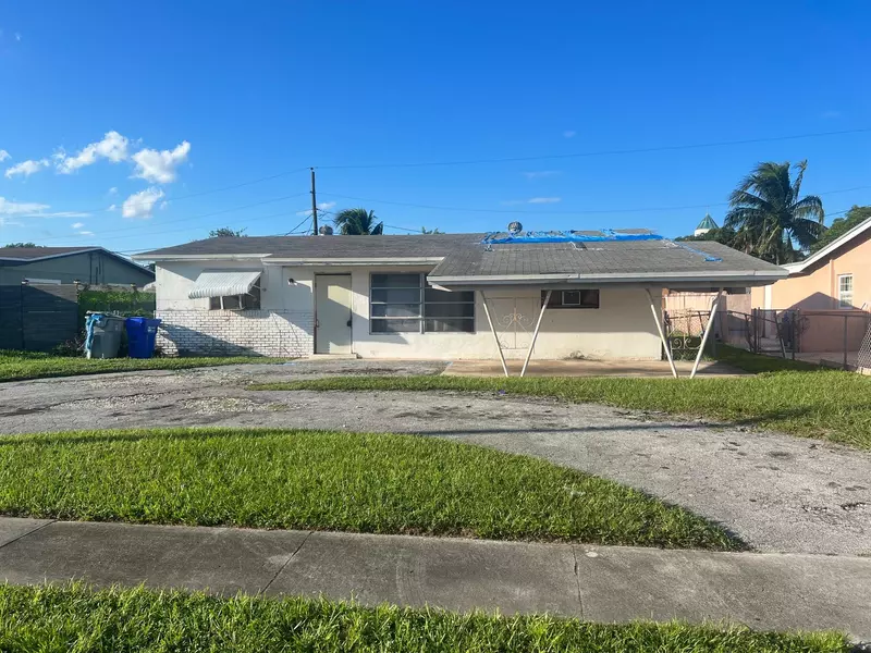 2341 NW 11th CT, Pompano Beach, FL 33069