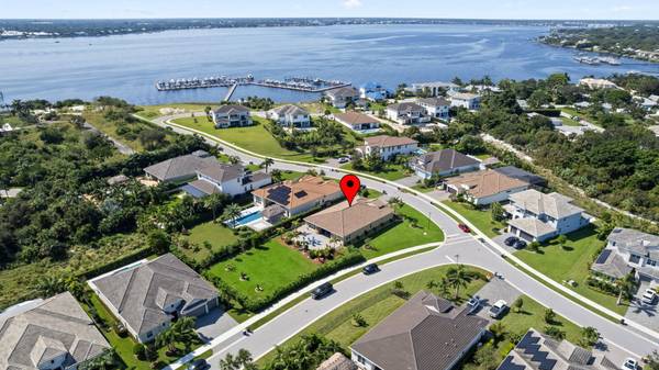 Jensen Beach, FL 34957,1361 NE Langford LN