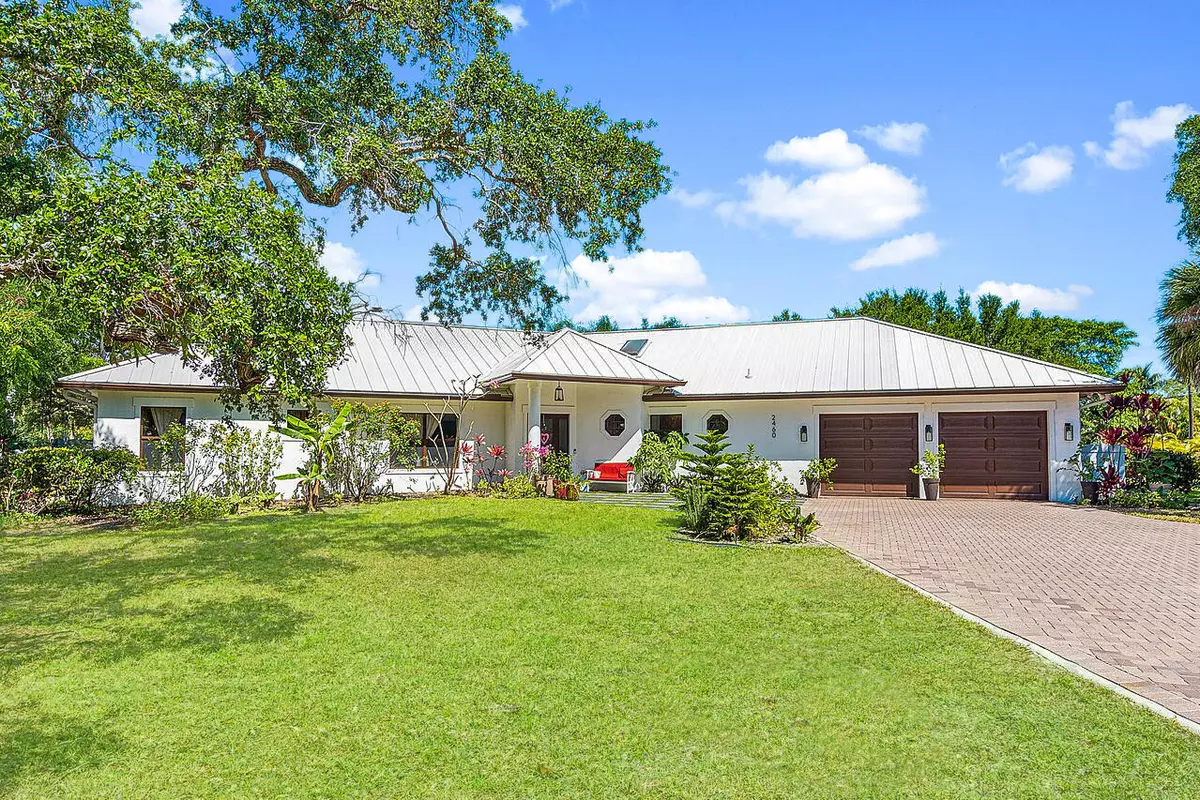 Palm Beach Gardens, FL 33410,2460 Seven Oaks LN
