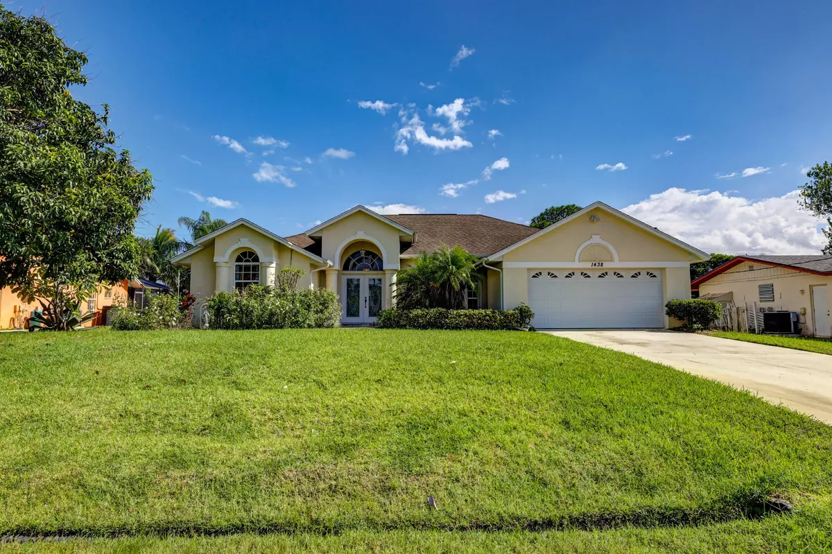 Port Saint Lucie, FL 34952,1438 SE Griffin TER