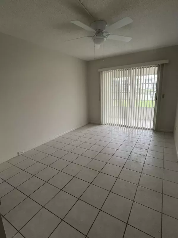 Boca Raton, FL 33434,1019 Wolverton A