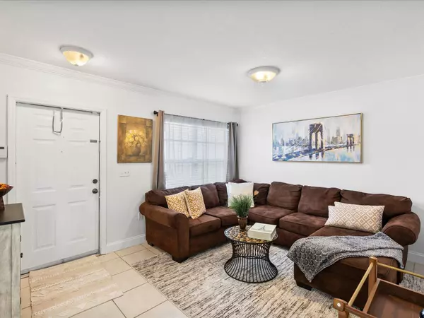 Sunrise, FL 33351,5343 NW NW 90th AVE