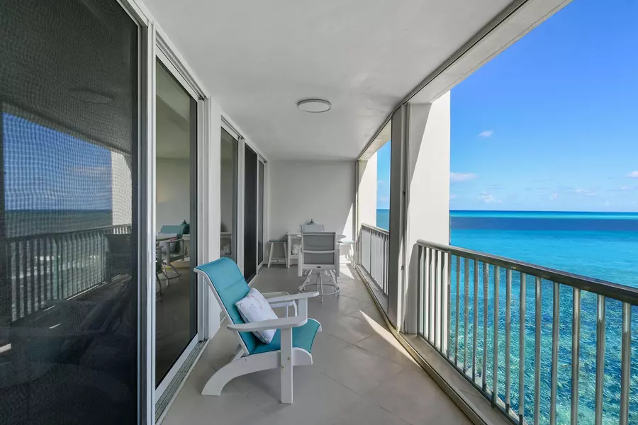 5400 N Ocean DR 7b, Singer Island, FL 33404