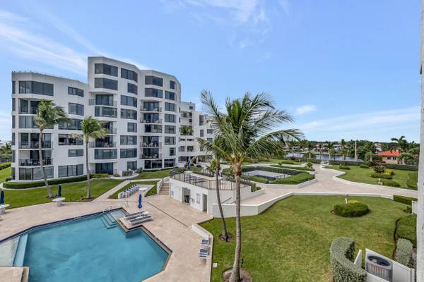 2565 S Ocean BLVD 210 N,  Highland Beach,  FL 33487