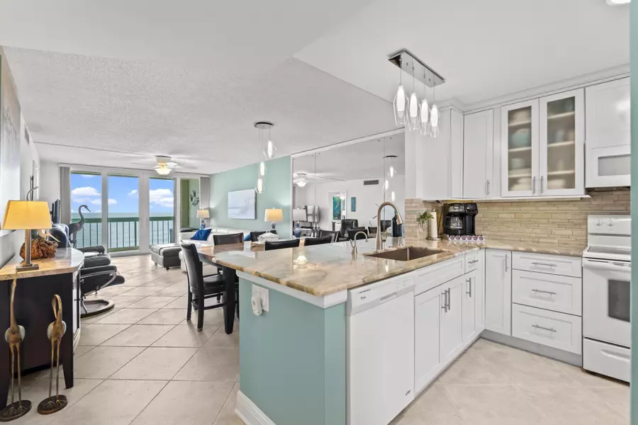 9940 S Ocean DR 808, Jensen Beach, FL 34957