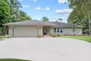 Greenacres, FL 33463,5901 Piney CT