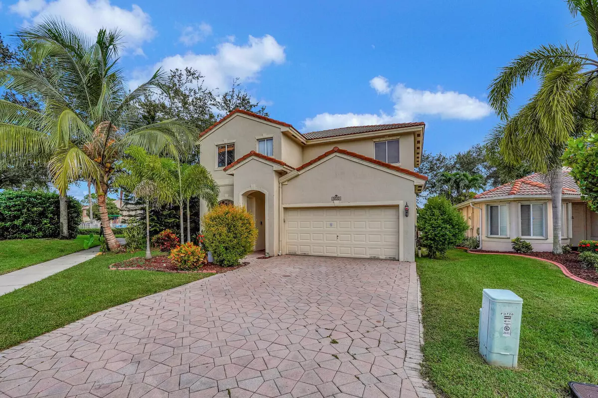 Coconut Creek, FL 33073,3722 Woodfield CT