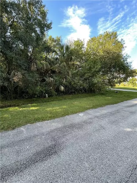 7503 Fort Walton AVE, Fort Pierce, FL 34951