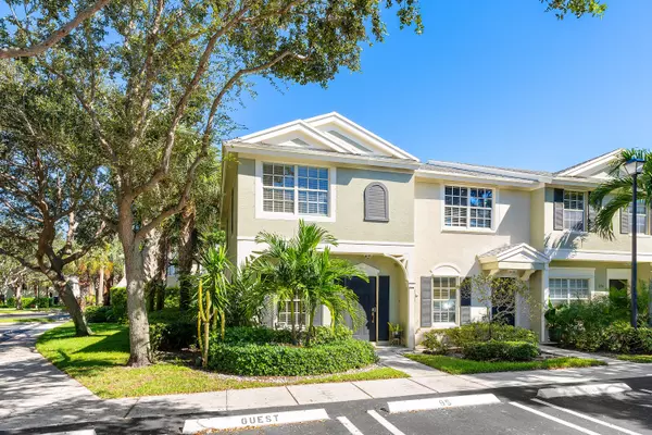 Delray Beach, FL 33483,950 Kokomo Key LN