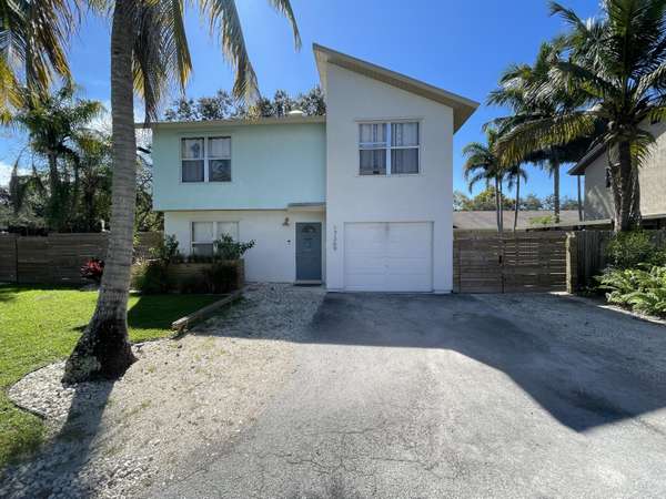 17369 Sentimental Journey,  Jupiter,  FL 33458