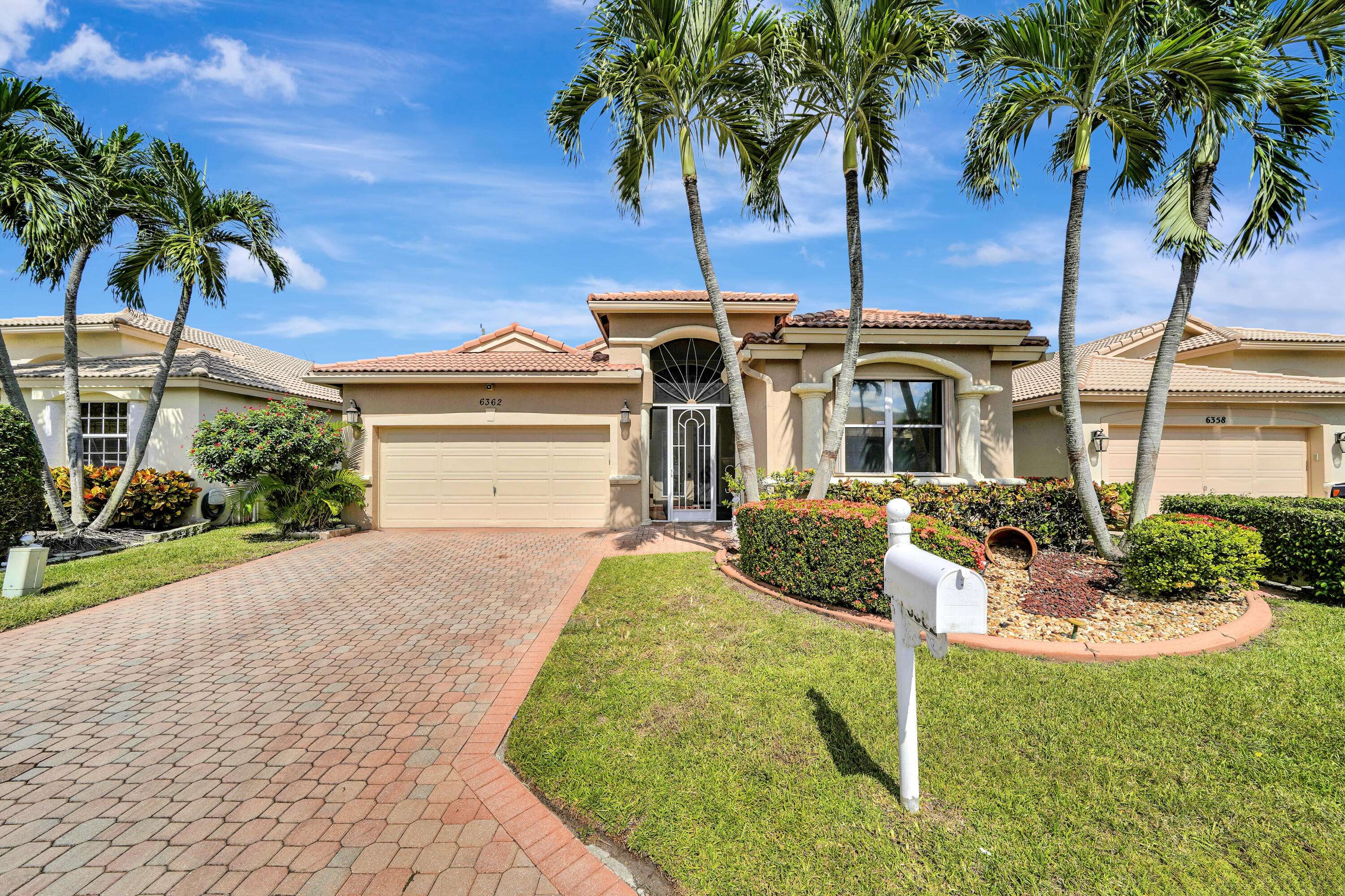 6362 N Westchester Club DR, Boynton Beach, FL 33437