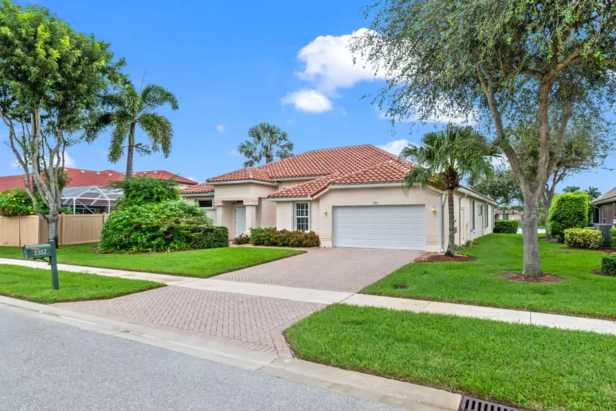 7357 Brunswick CIR, Boynton Beach, FL 33472