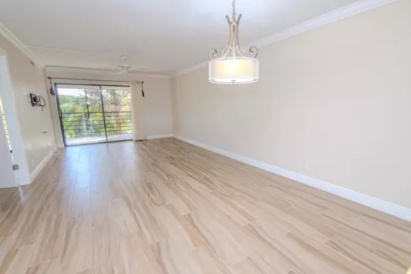 Boynton Beach, FL 33437,10110 Cedar Point BLVD 304