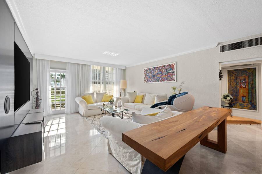 2851 S Ocean BLVD 2-A, Boca Raton, FL 33432