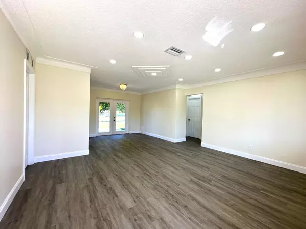Pompano Beach, FL 33060,1651 NW 2nd TER