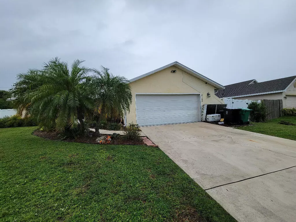 Port Saint Lucie, FL 34953,4142 SW Baltic ST