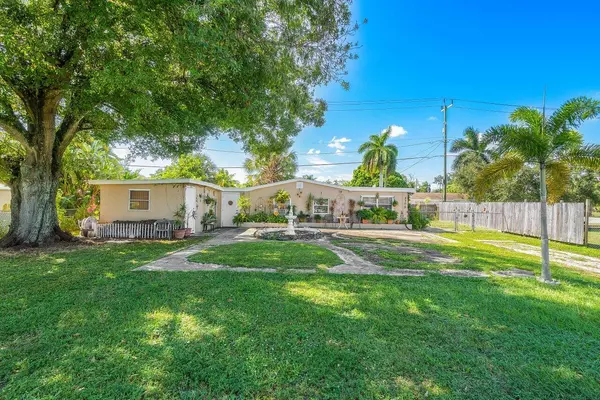 3775 Serubi AVE, Lake Worth Beach, FL 33461