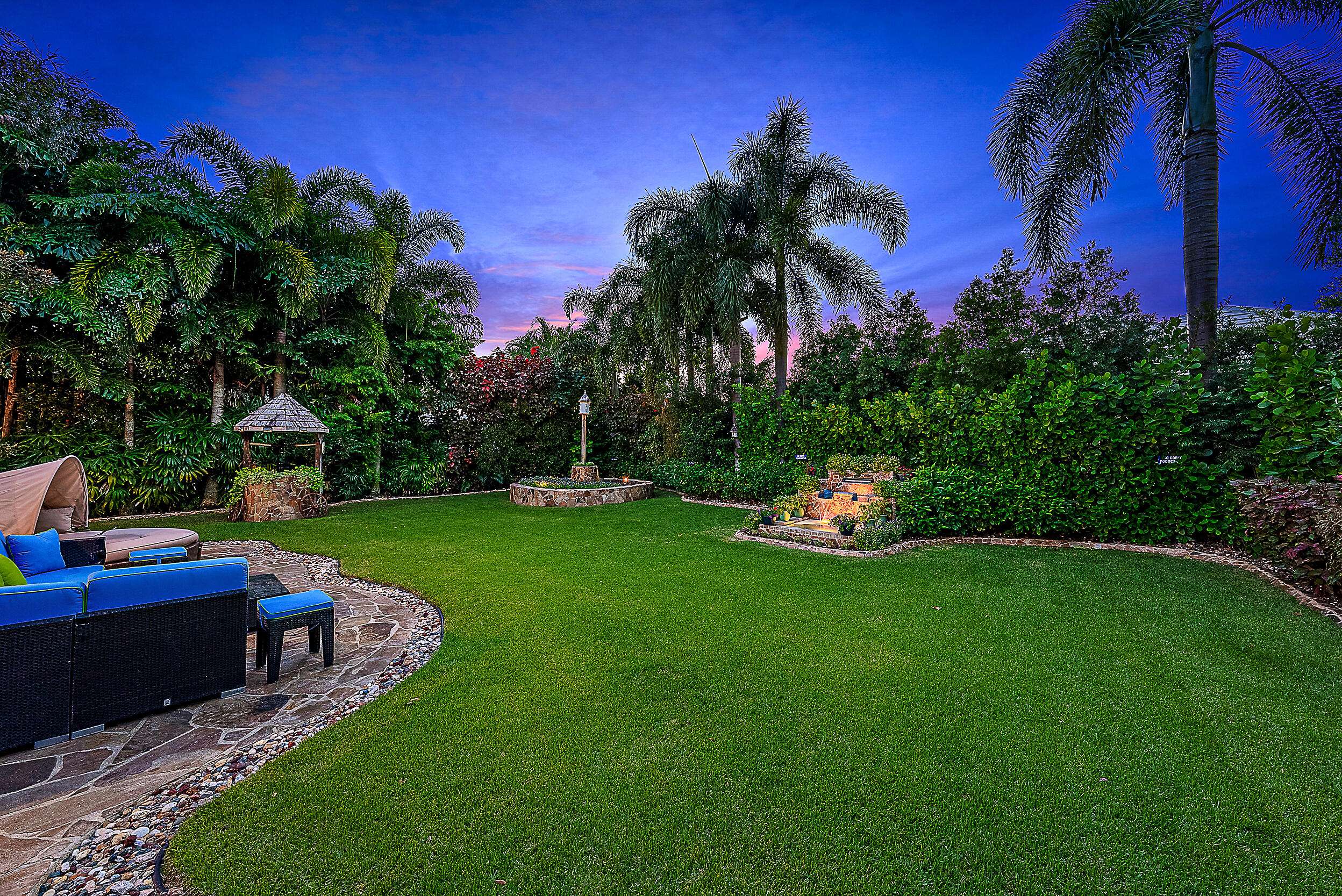 Jupiter, FL 33477,3902 Captains WAY