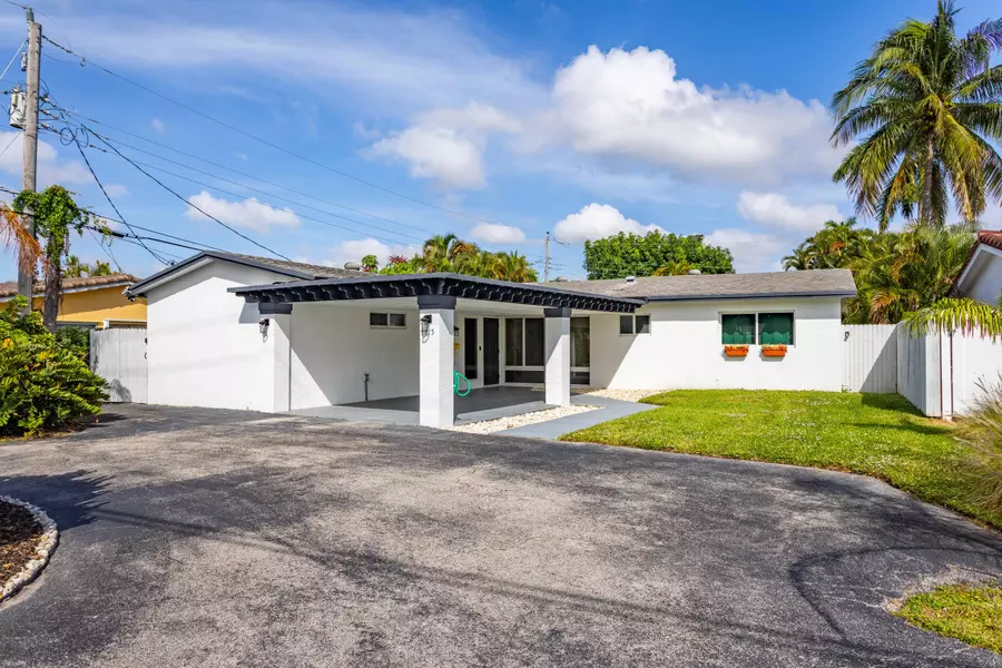 1715 NE 38 ST, Oakland Park, FL 33334