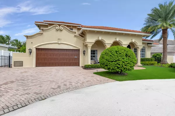 Boca Raton, FL 33431,681 NE 30th PL