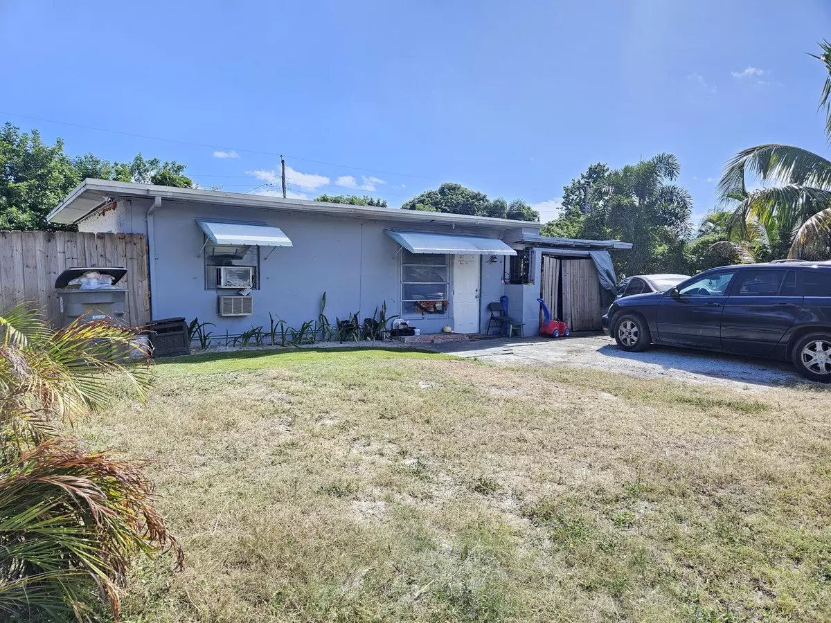 Lake Worth, FL 33462,7908 Terrace RD