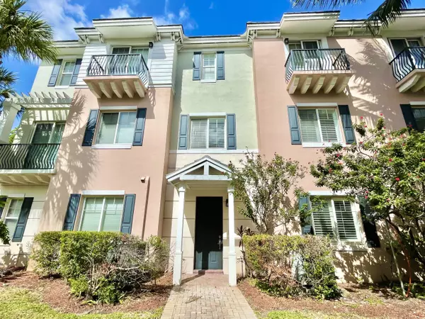 3834 NW 5th TER, Boca Raton, FL 33431