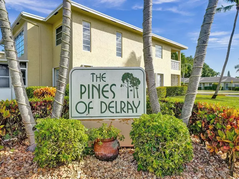 1151 Violet TER 104, Delray Beach, FL 33445