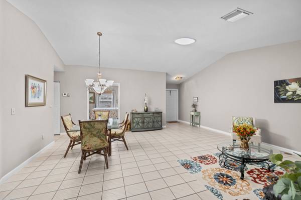 Delray Beach, FL 33445,2353 NW 13th CT