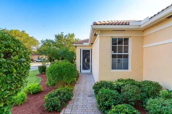 Delray Beach, FL 33446,15539 Fiorenza CIR