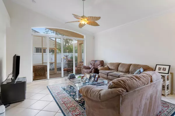 Delray Beach, FL 33446,15539 Fiorenza CIR