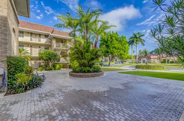 Palm Beach Gardens, FL 33418,5560 Tamberlane CIR 223