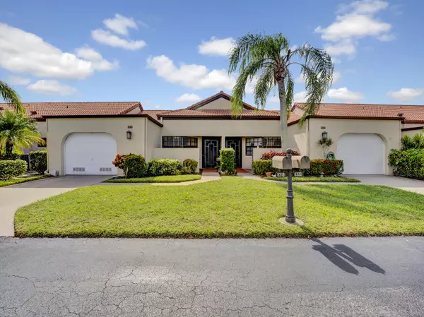 Boynton Beach, FL 33472,8318 Mooring CIR