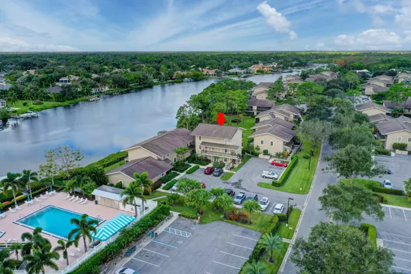 9230 SE Riverfront TER F, Jupiter, FL 33469