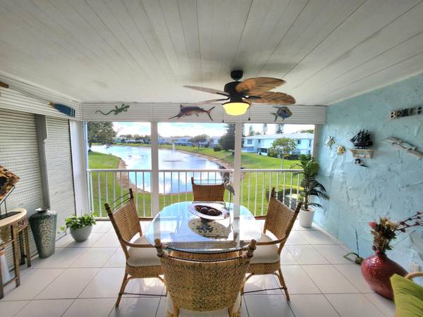 1540 NW 18th AVE 203, Delray Beach, FL 33445