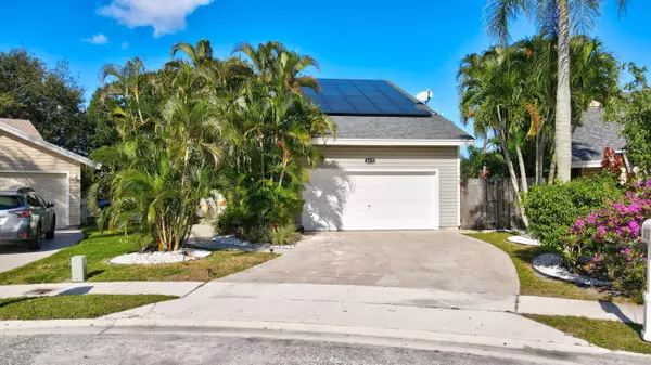 4175 W Brook CIR, West Palm Beach, FL 33417