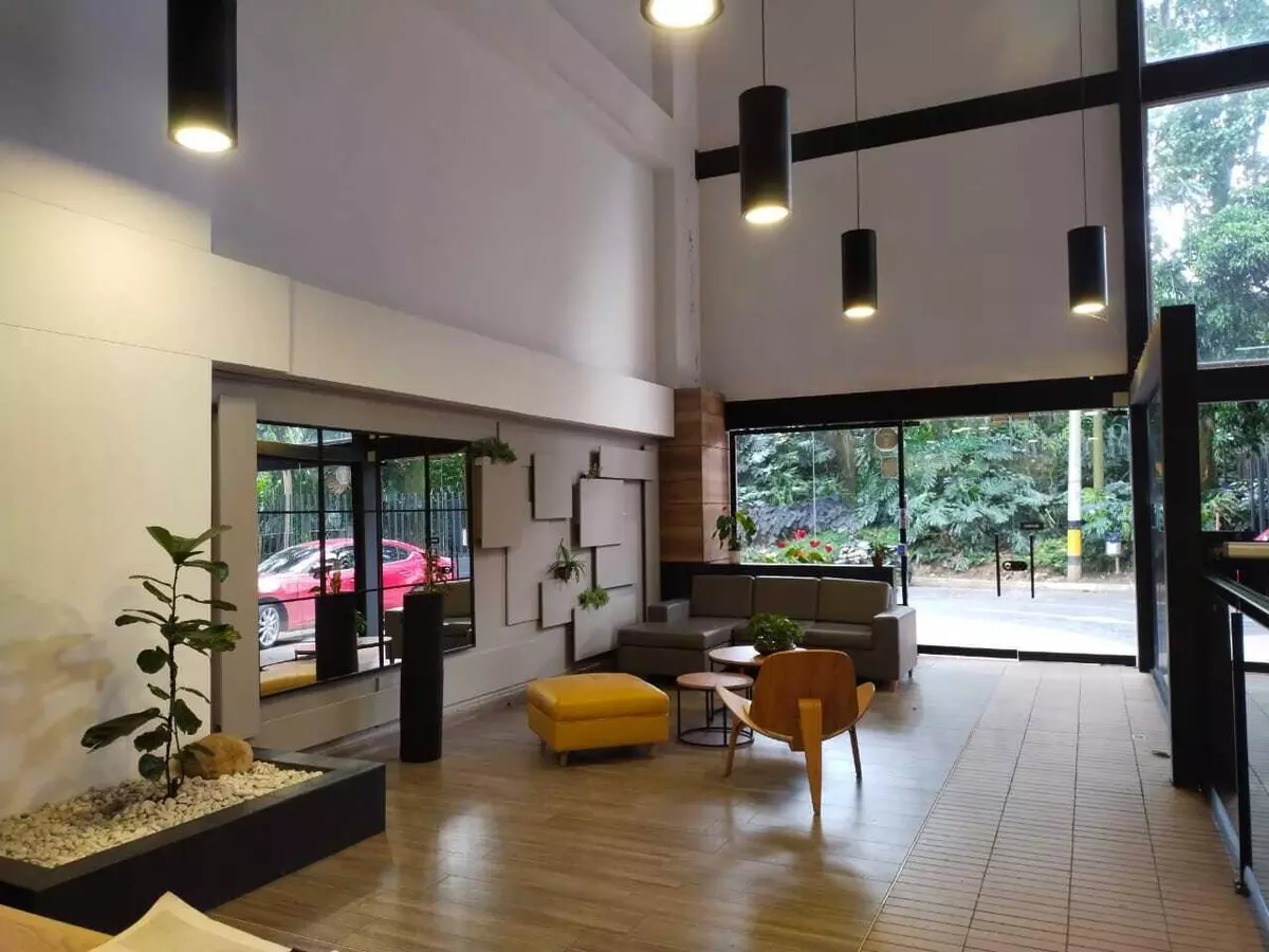 Out Of Country, 00000,Calle 75 Calle 75 Ab Sur 52d 336 1015