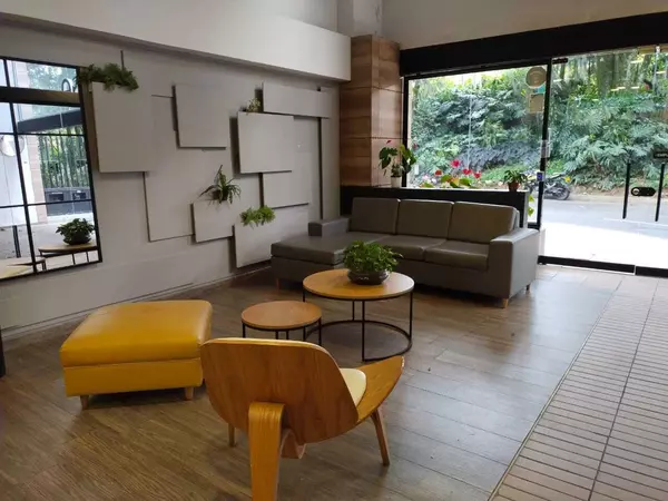 Out Of Country, 00000,Calle 75 Calle 75 Ab Sur 52d 336 1015