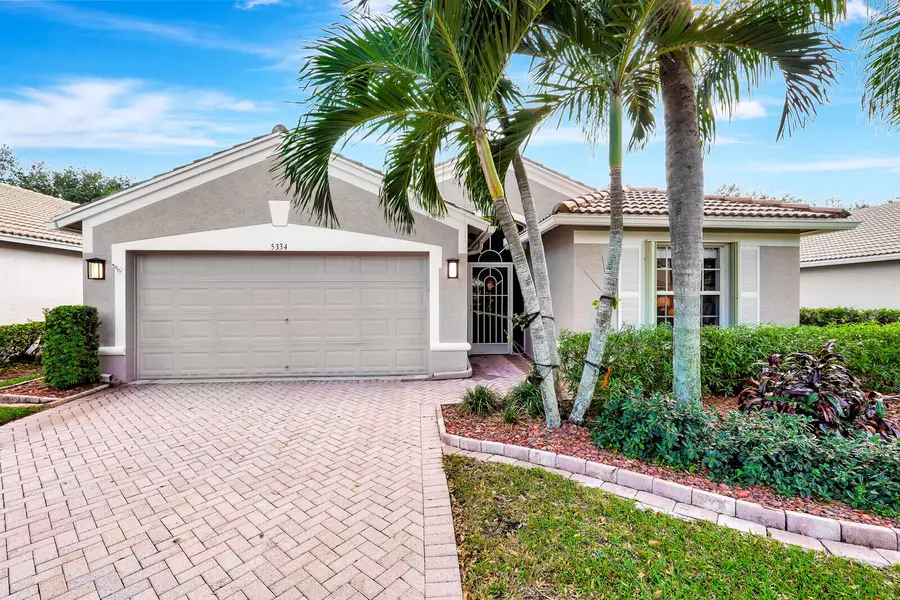 5334 Vernio LN, Boynton Beach, FL 33437