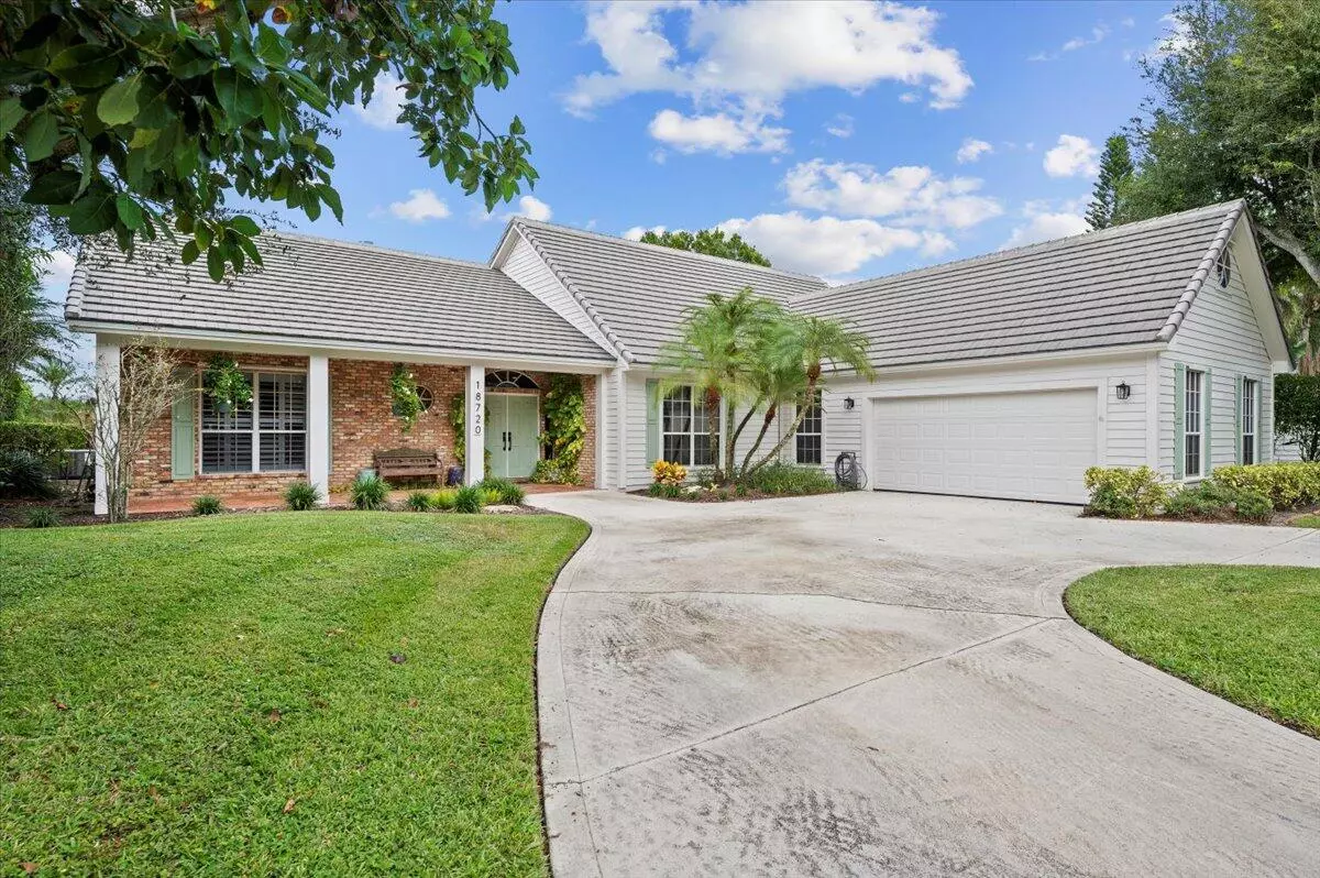 Tequesta, FL 33469,18720 SE River Ridge RD