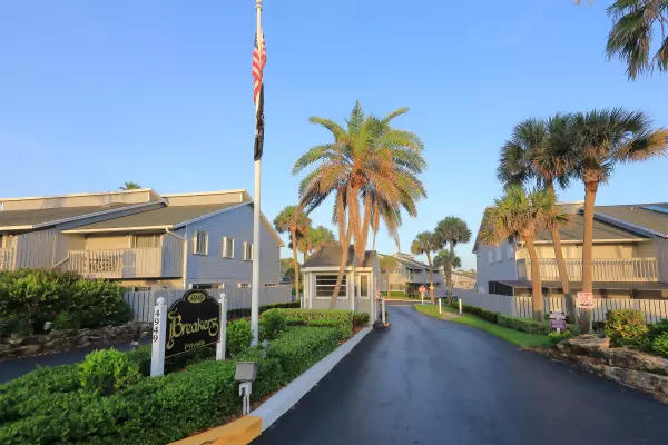 4949 N Highway A1a #74, Hutchinson Island, FL 34949