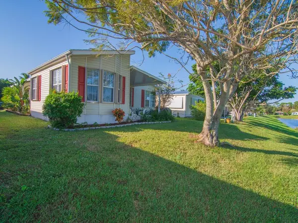 Fort Pierce, FL 34982,508 Thames Bluff RDG