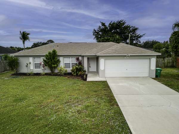 834 SW Nichols TER, Port Saint Lucie, FL 34953