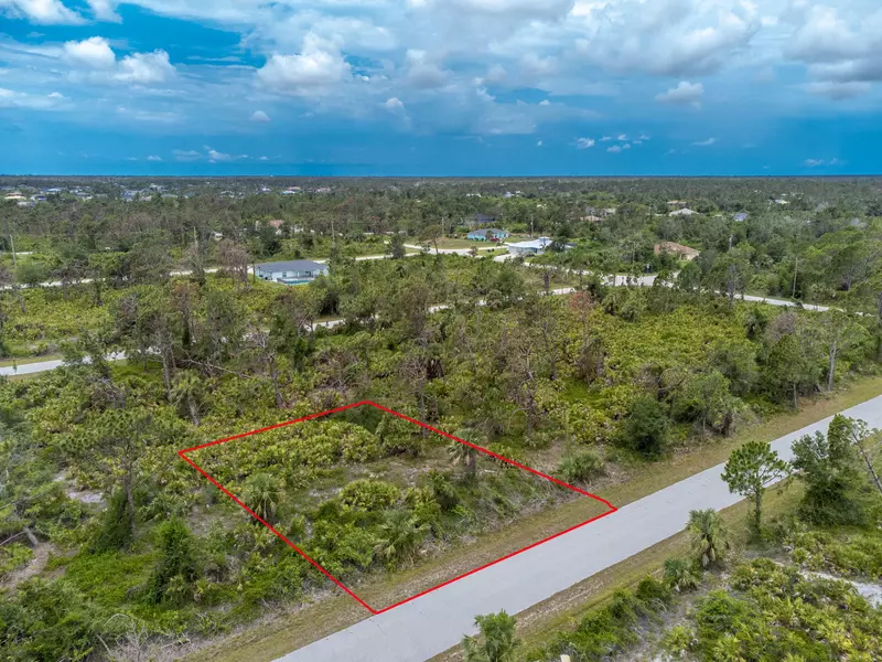 7365 Sutton LN, Port Charlotte, FL 33981