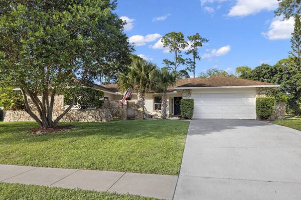 12151 Old Country RD, Wellington, FL 33414