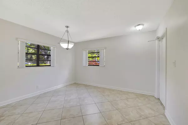 Deerfield Beach, FL 33064,4491 Crystal Lake DR Apt 101 B