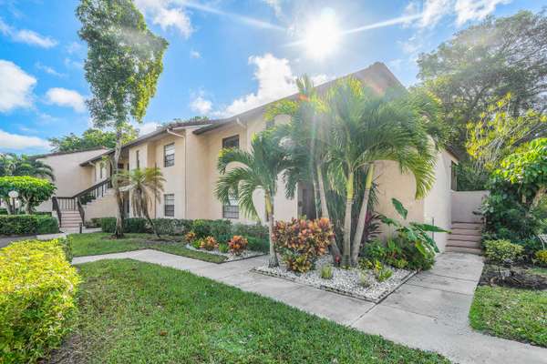 9272 Vista Del Lago H, Boca Raton, FL 33428