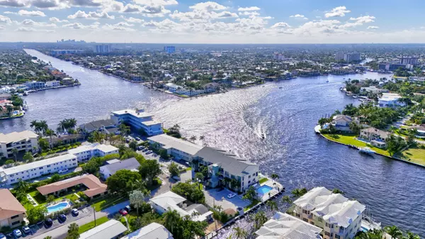 Pompano Beach, FL 33062,3216 SE 8th ST 105