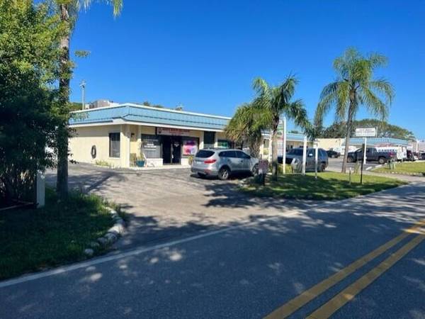 1535 Cypress DR, Jupiter, FL 33469