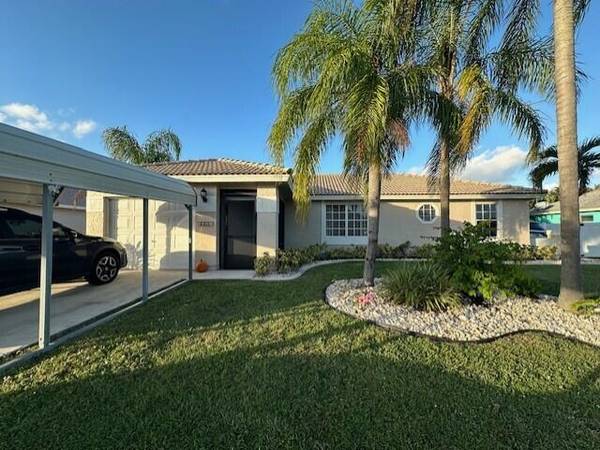 1333 SE Appamattox TER, Port Saint Lucie, FL 34952